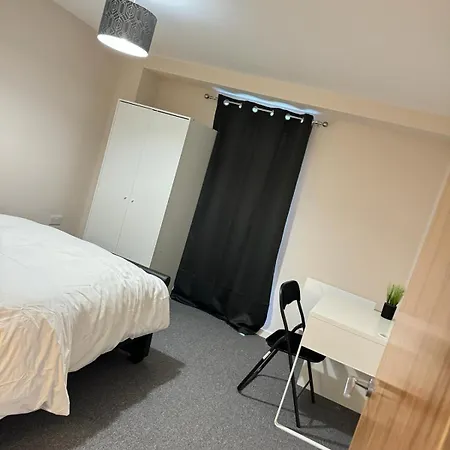 Luxury 2 Bedroom Apartment In Manchester City Centre - Free Parking Exterior photo