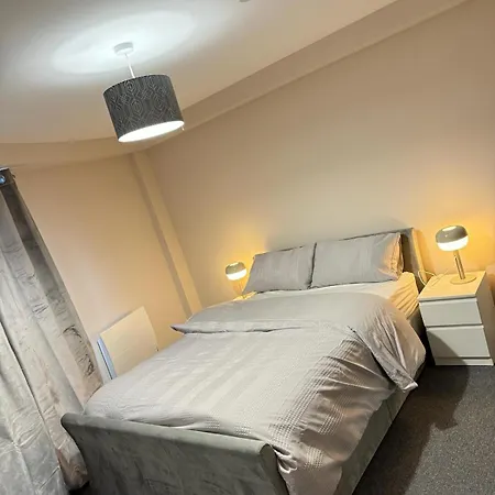 Luxury 2 Bedroom Apartment In Manchester City Centre - Free Parking Exterior photo