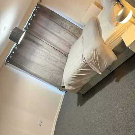 Luxury 2 Bedroom Apartment In Manchester City Centre - Free Parking Exterior photo